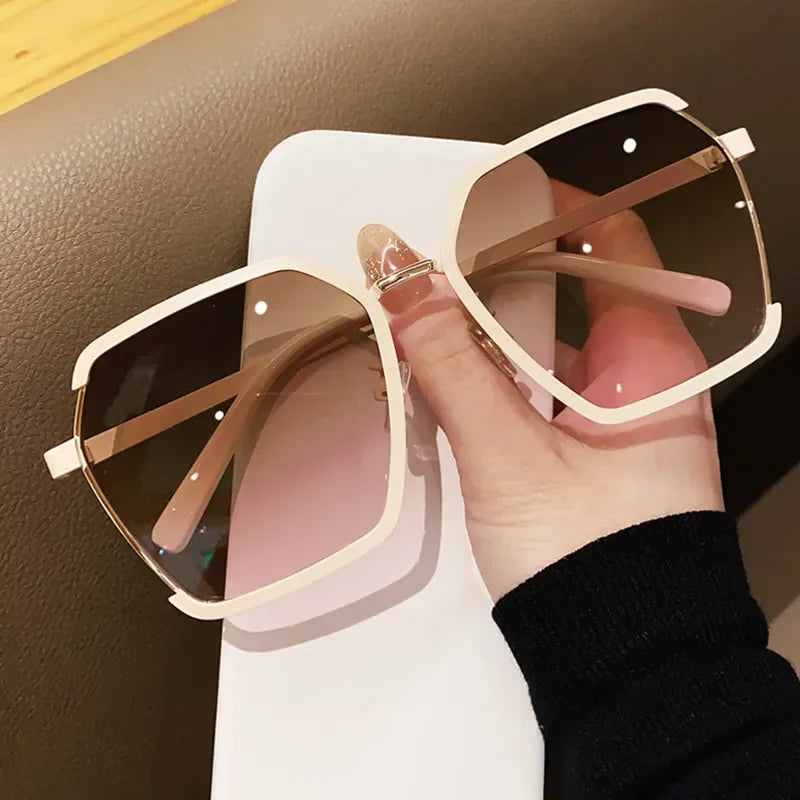 Women Oversized Polarized Sunglasses
 Fashion Gradient Shade Sunglasses